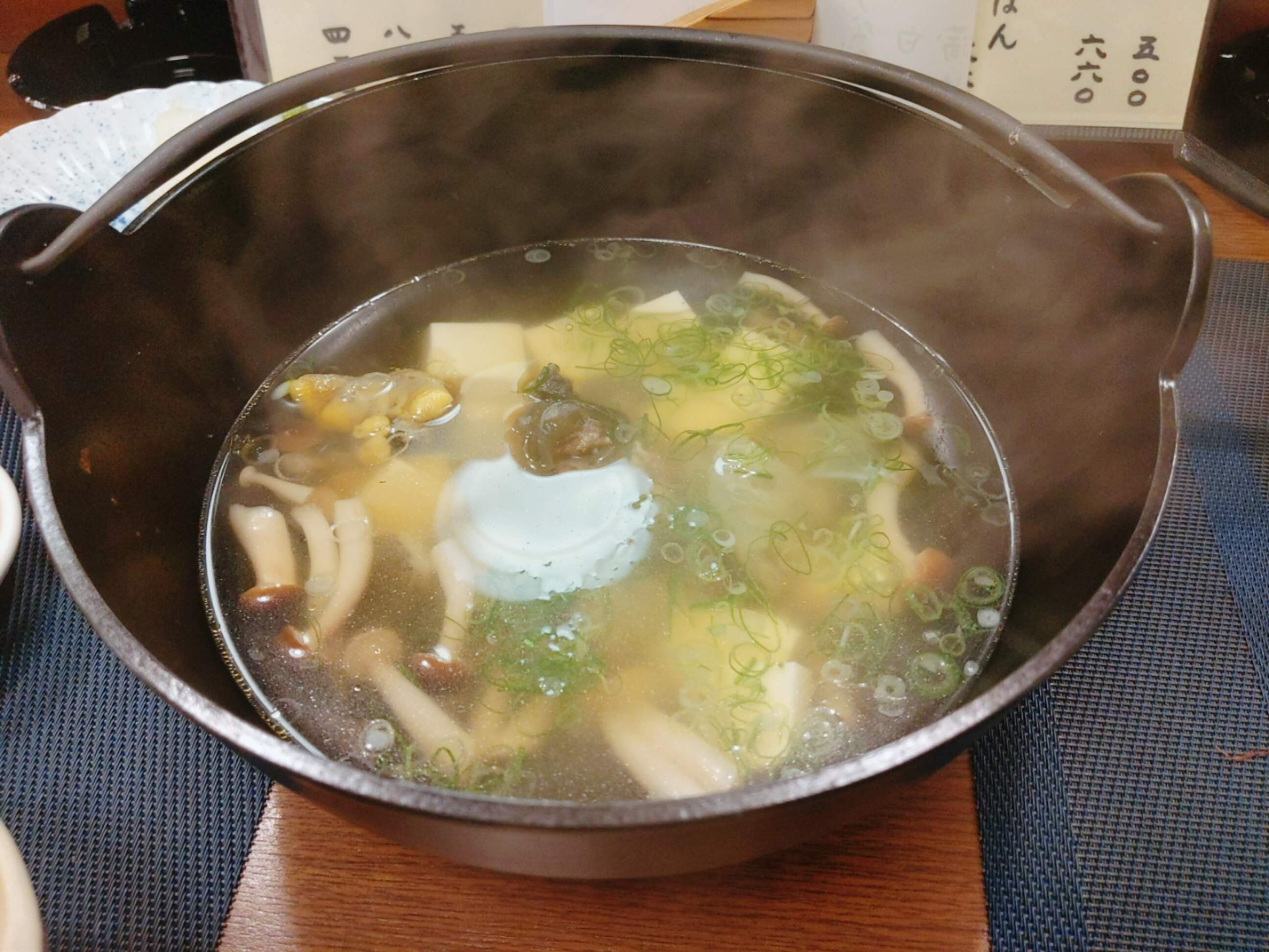 一品料理 わくらの名物、すっぽん小鍋