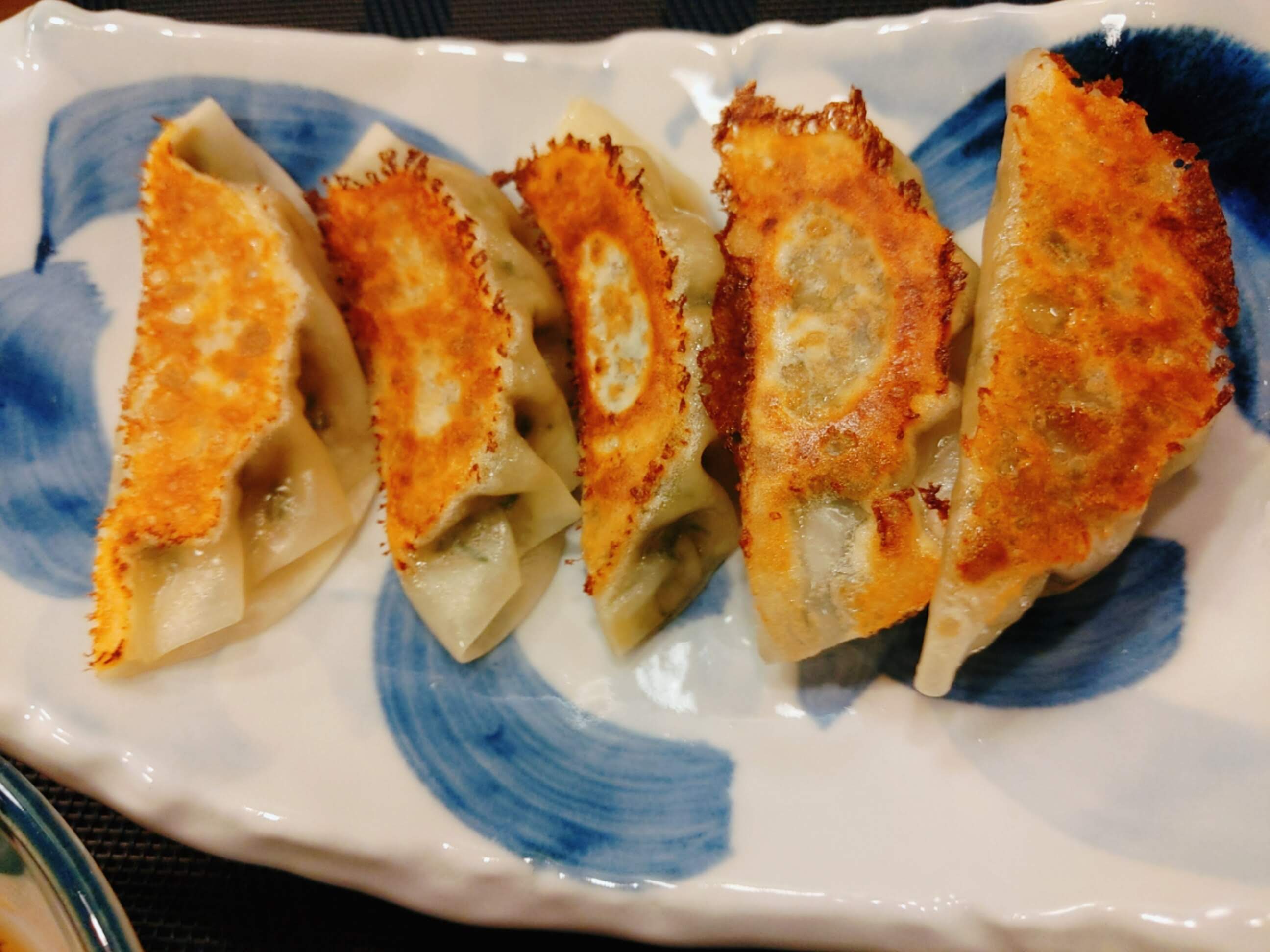 一品料理 わくらの名物、鰯餃子