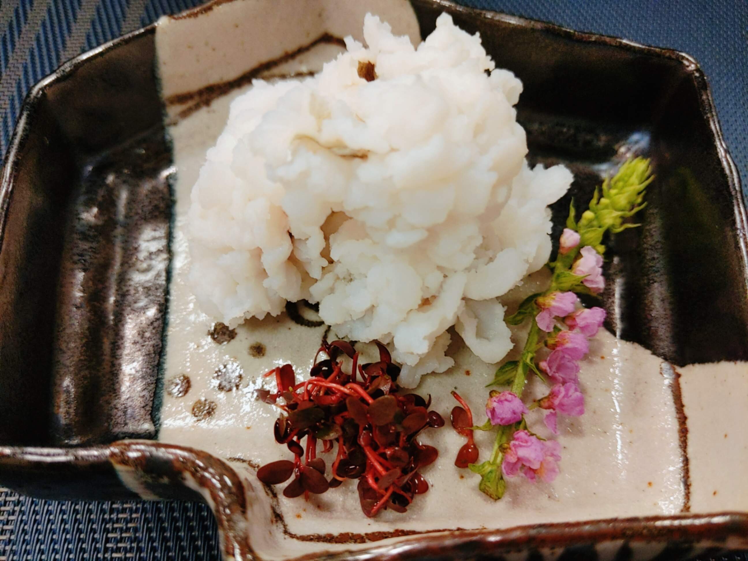 一品料理 わくら夏の風物、ハモの落とし